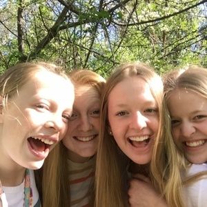 Meet your Posher, Addie